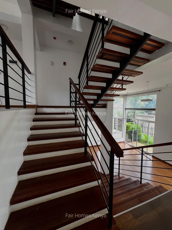 4 Bed Townhouse with En Suite at Kabasiran Avenue - 8