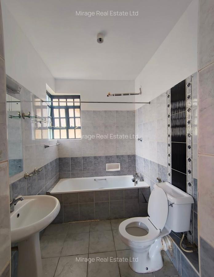 3 Bed Apartment with En Suite in Kileleshwa - 5