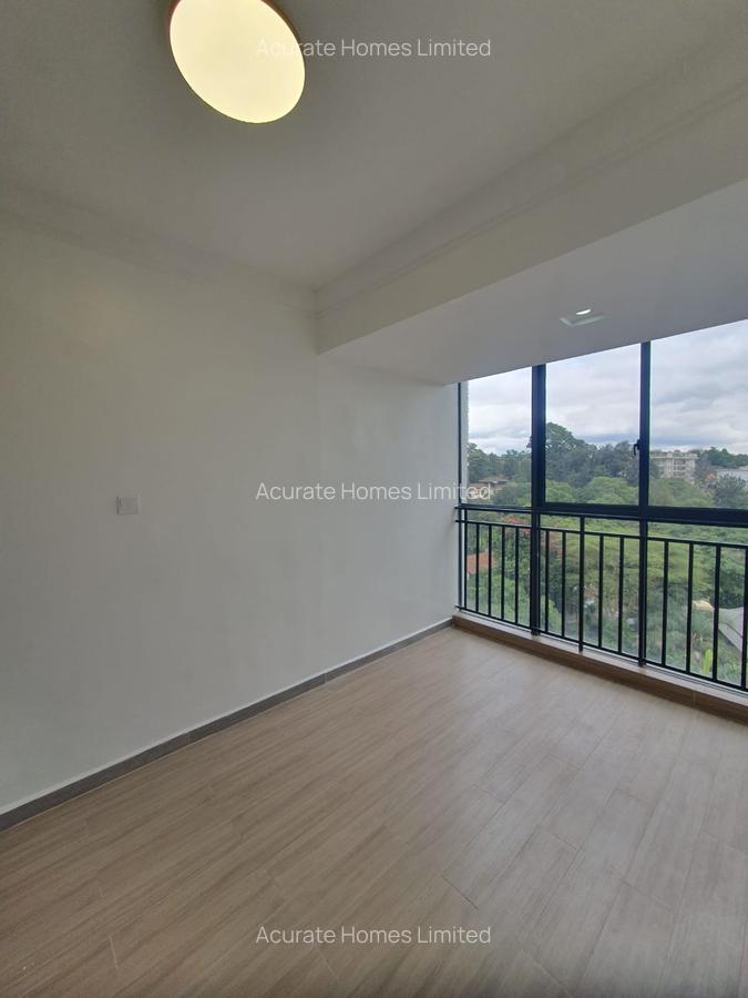 Serviced 1 Bed Apartment with En Suite at Riverside Drive - 2