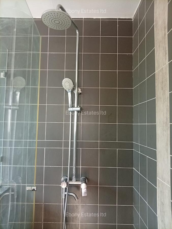 4 Bed Townhouse with En Suite in Lavington - 6