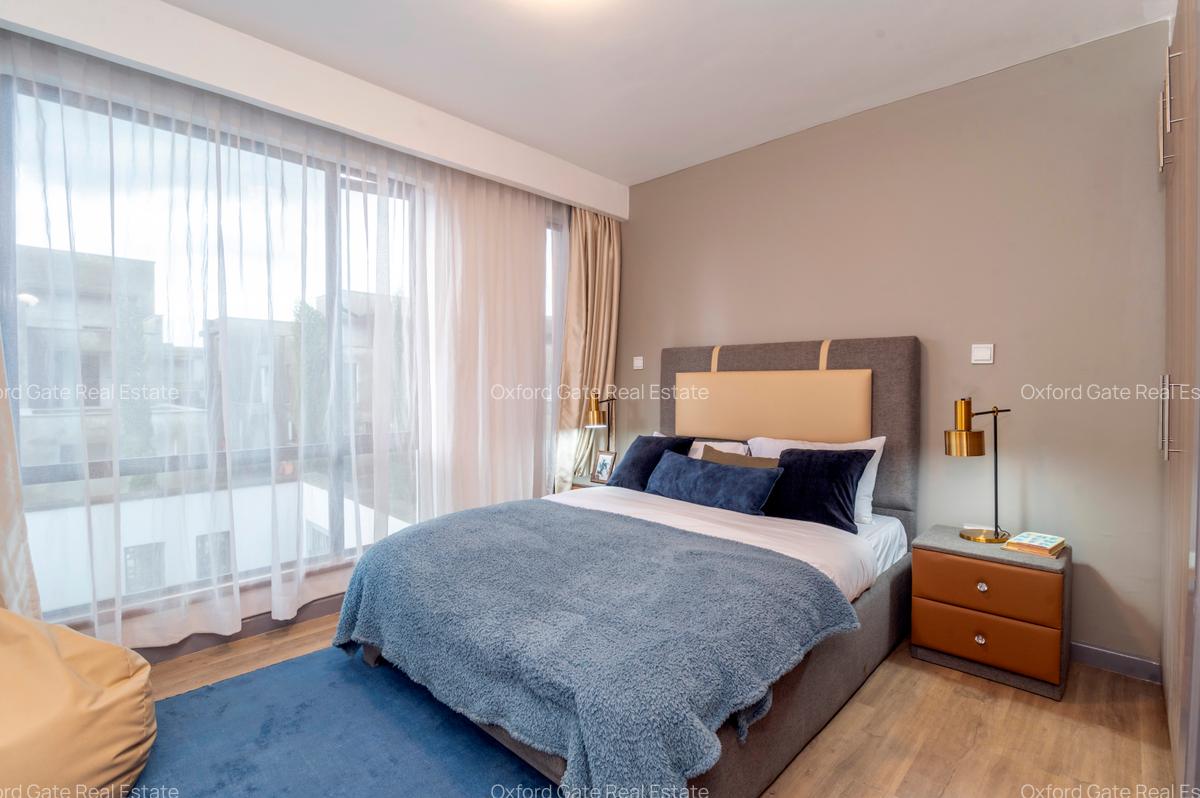 4 Bed Townhouse with En Suite at Brookview - 20
