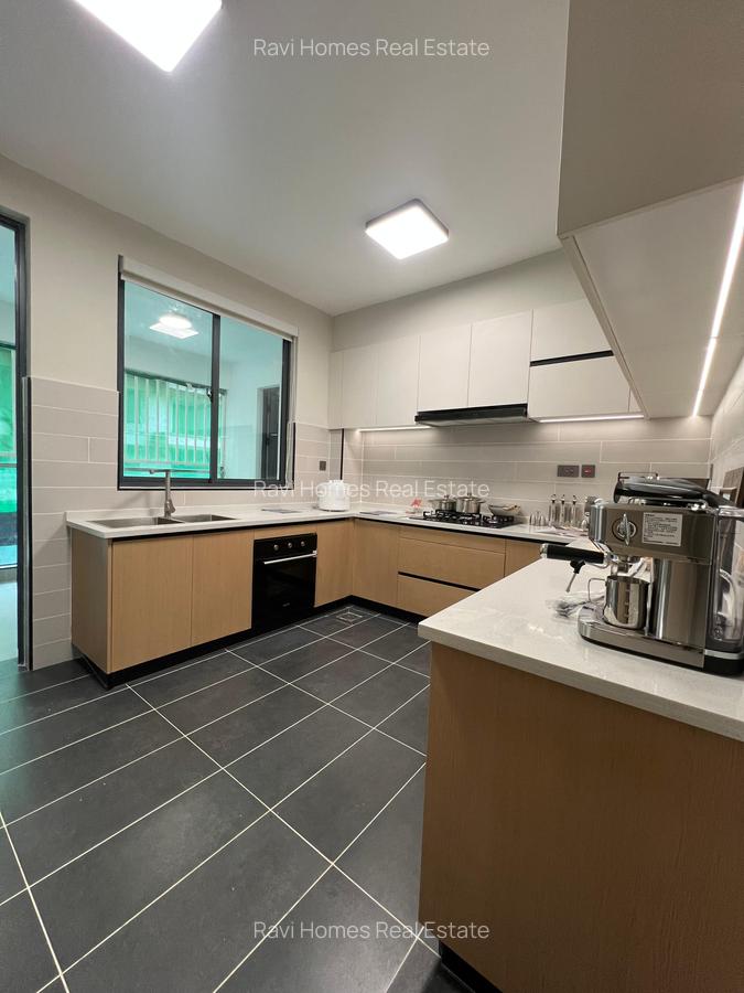 5 Bed Apartment with En Suite at George Padmore - 12
