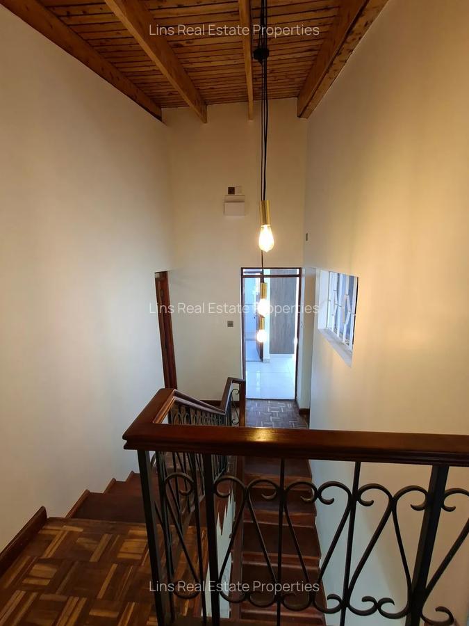 4 Bed Townhouse with En Suite in Westlands Area - 12