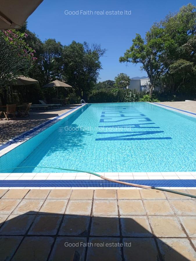 5 Bed House with En Suite in Karen - 11