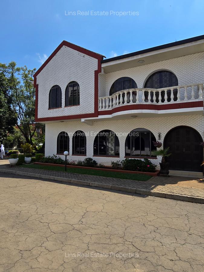 4 Bed Townhouse with En Suite in Kilimani - 1