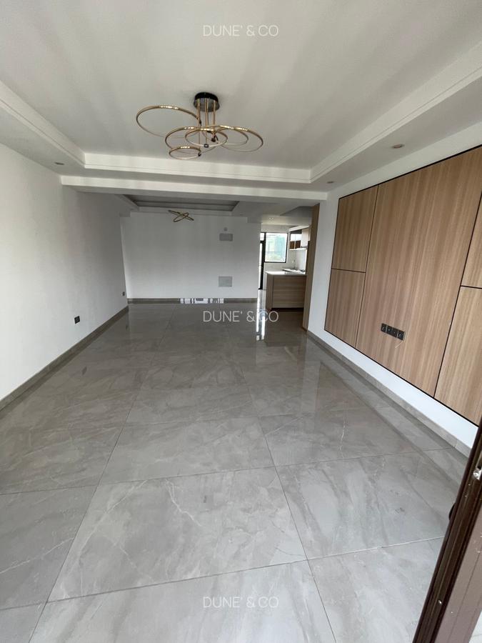 Serviced 3 Bed Apartment with En Suite in Riverside - 3