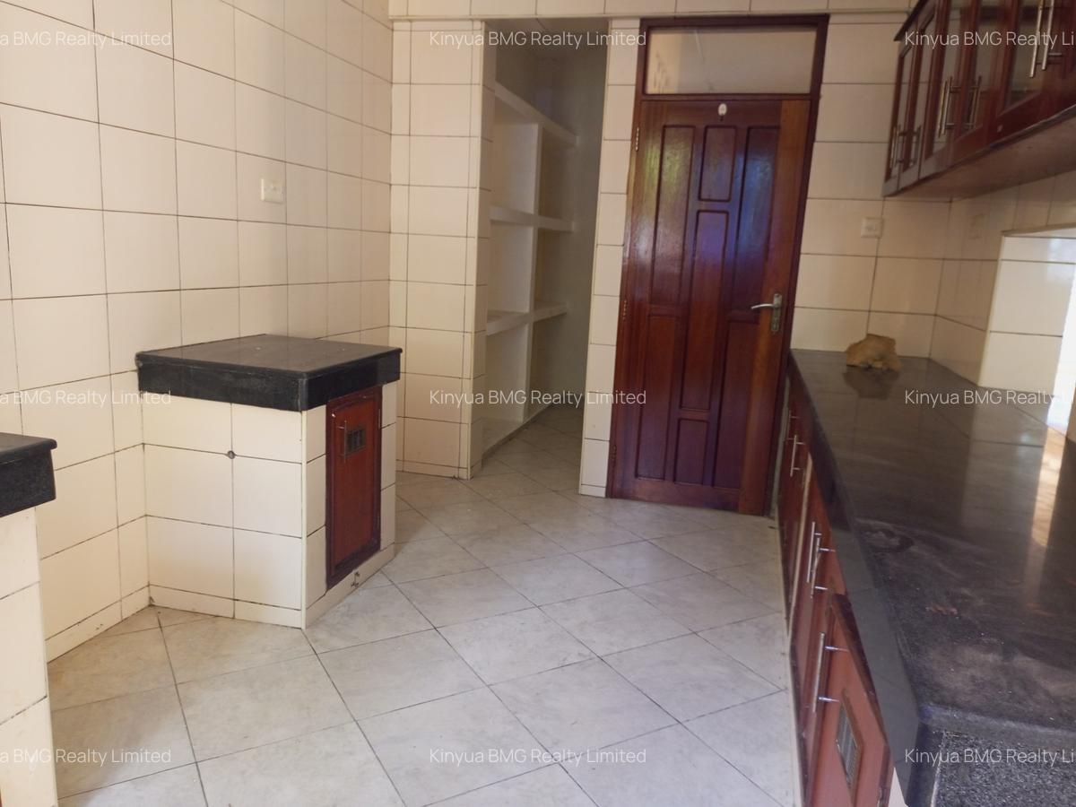 Serviced 3 Bed Apartment with En Suite at Beach Road - 12