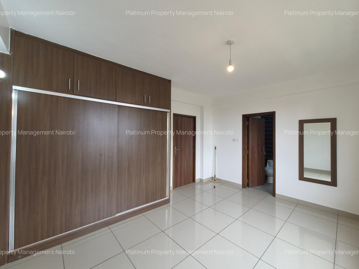 4 Bed Apartment with En Suite at Weslands - 13