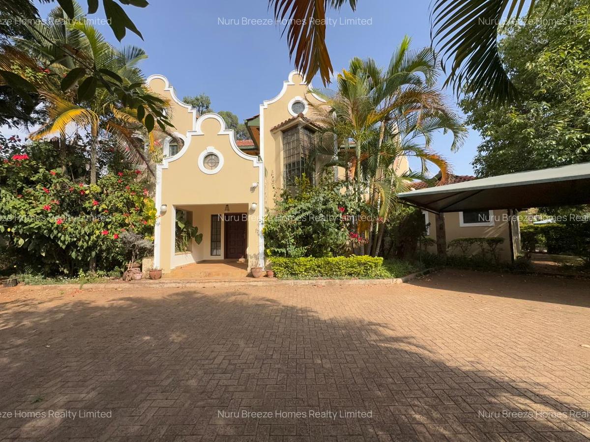 5 Bed Townhouse with En Suite in Runda - 15