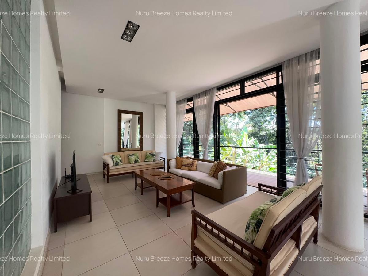 3 Bed Villa with En Suite in Muthaiga - 2