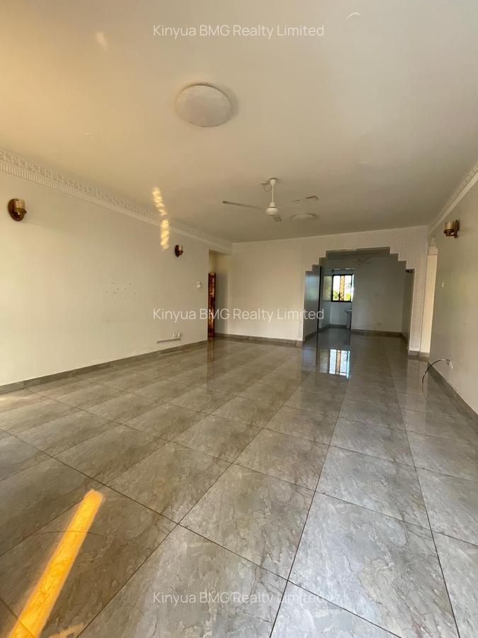 Serviced 3 Bed Apartment with En Suite in Nyali Area - 8