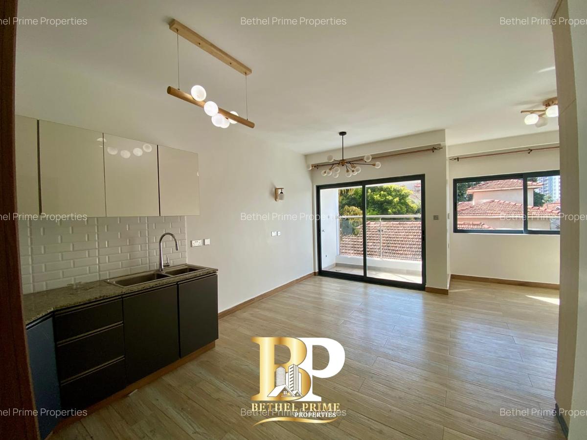 Studio Apartment with En Suite in Kileleshwa - 4