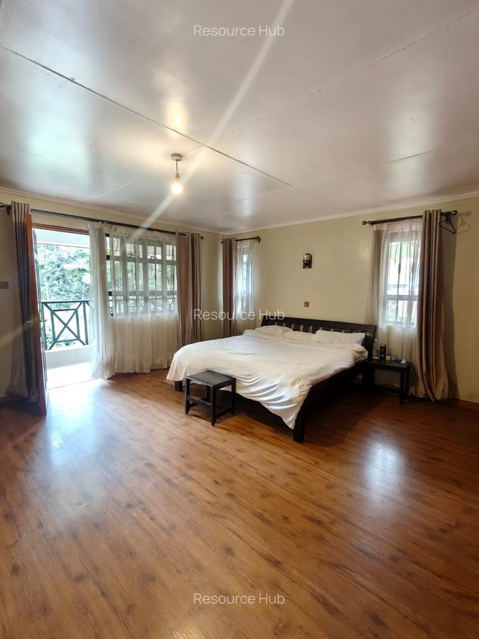 4 Bed House with En Suite at Karen - 15