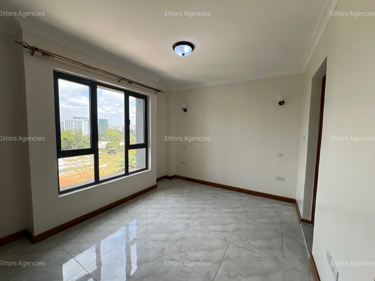 2 Bed Apartment with En Suite at School Lane - 8