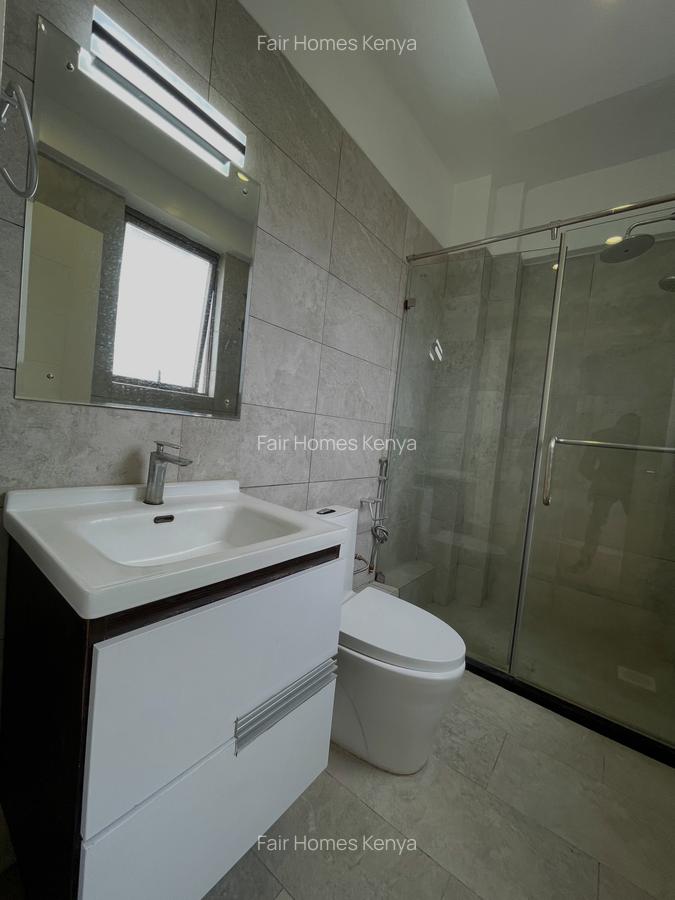 4 Bed Apartment with En Suite at Hatheru Road - 15