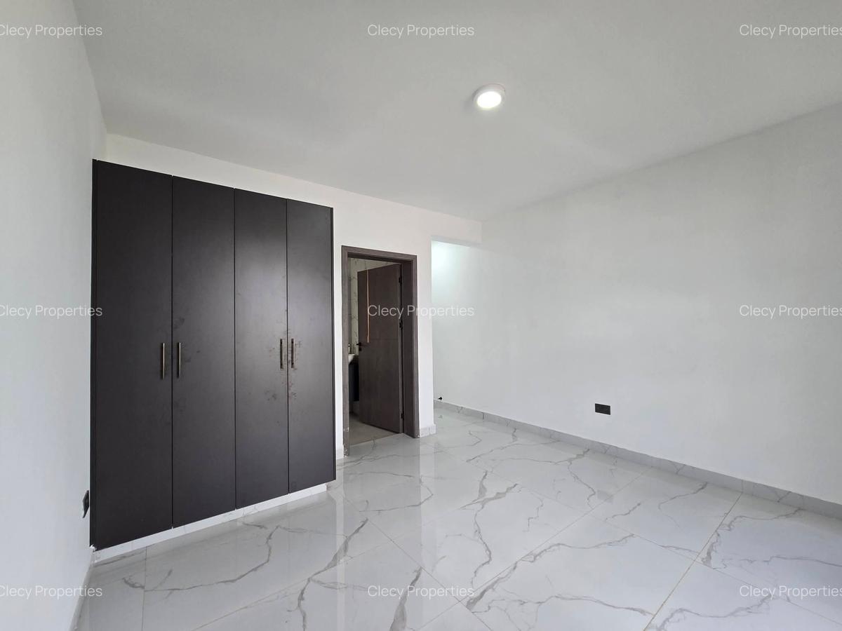 5 Bed House with En Suite at Mugutha - 8