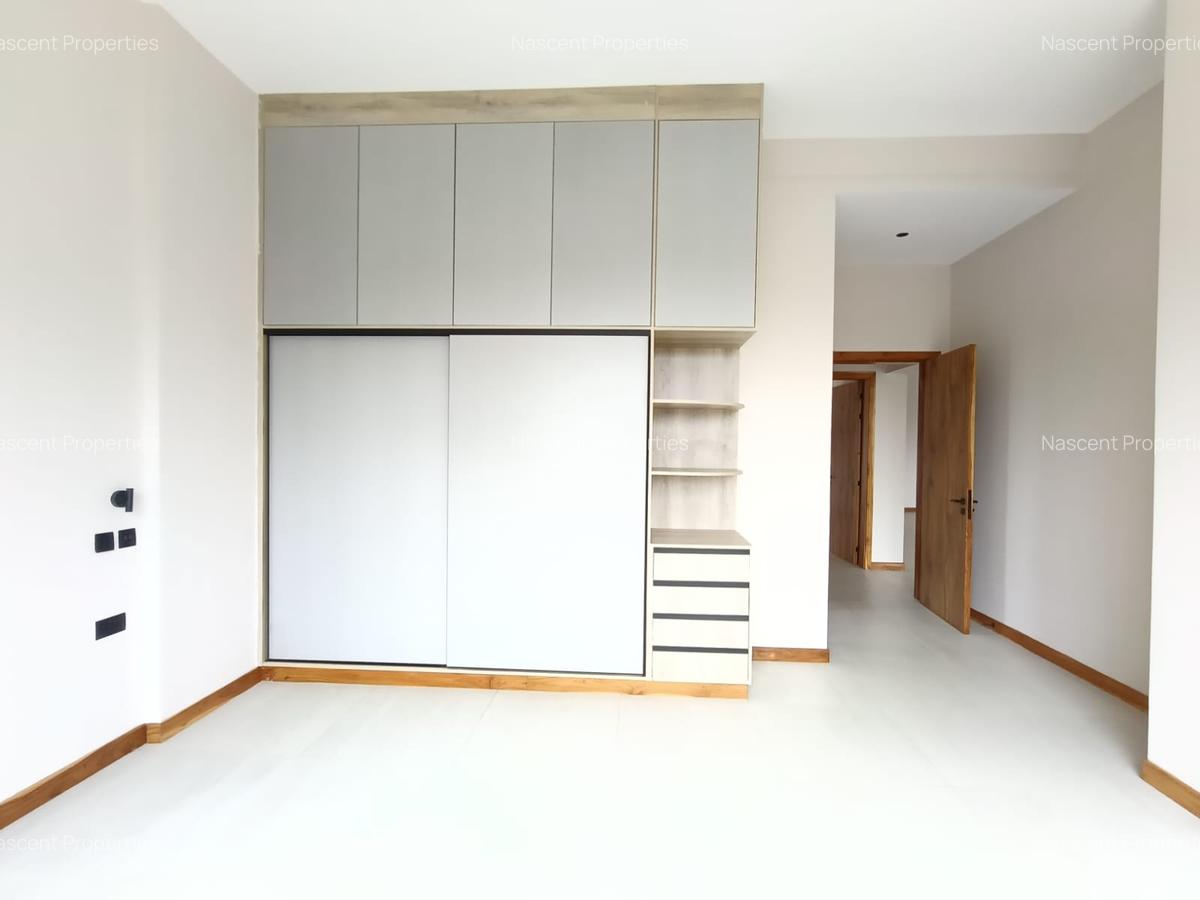 4 Bed House with En Suite in Loresho - 14