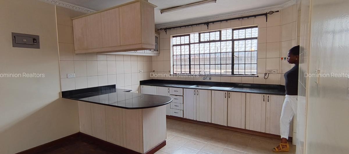 2 Bed Apartment with En Suite at Gitanga Road - 8