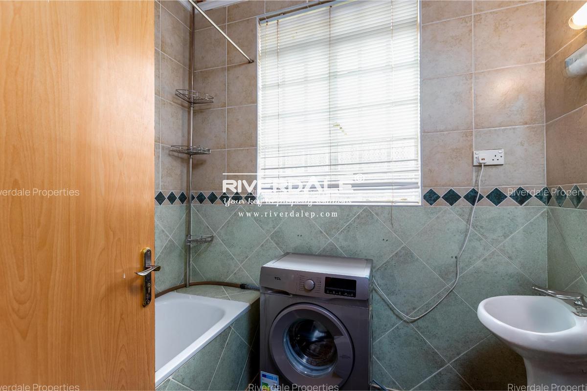 3 Bed House with Garden in Runda - 6