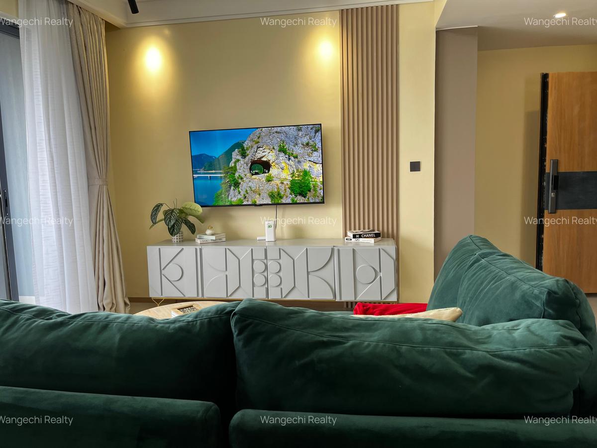 1 Bed Apartment with Swimming Pool at Riverside Drive - 5