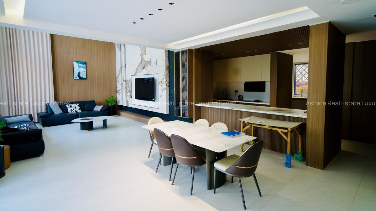 5 Bed Villa with En Suite at 2026-378 - 2