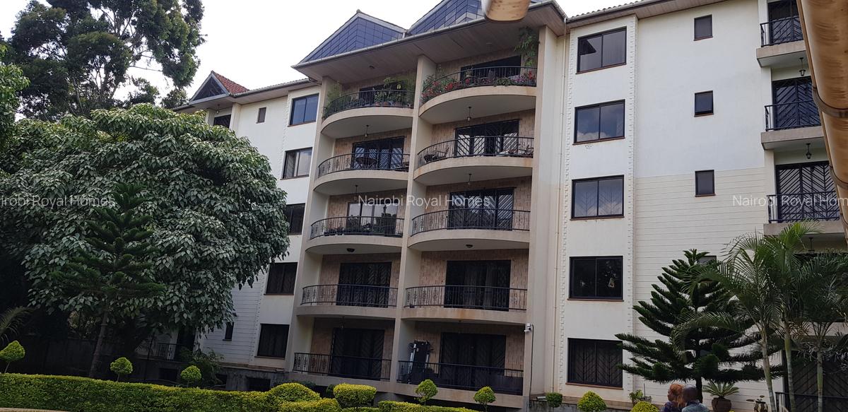 3 Bed Apartment with En Suite at Othaya Road - 1