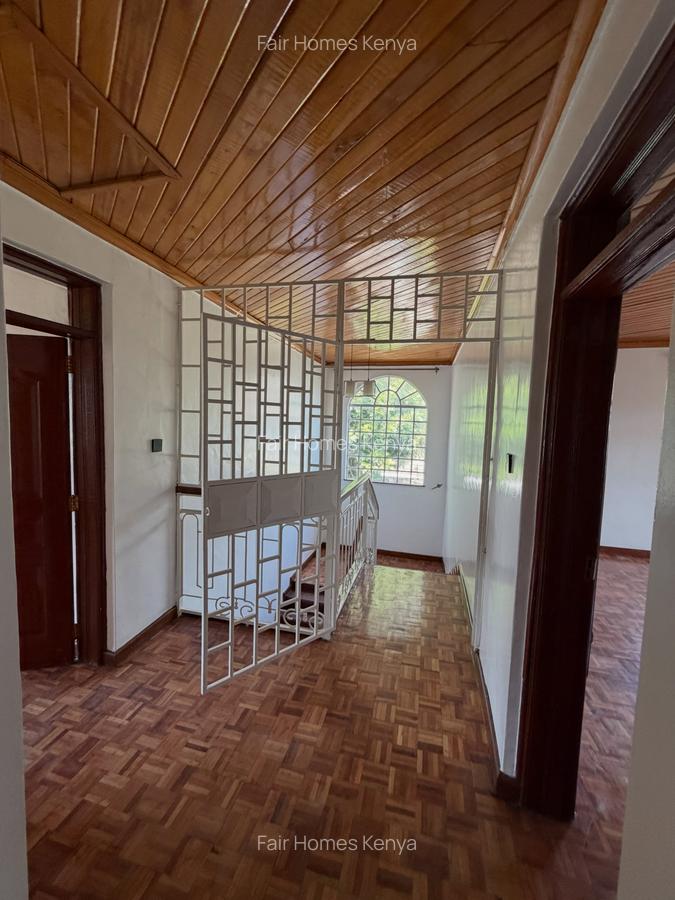 4 Bed Townhouse with En Suite at Amboseli Road - 15