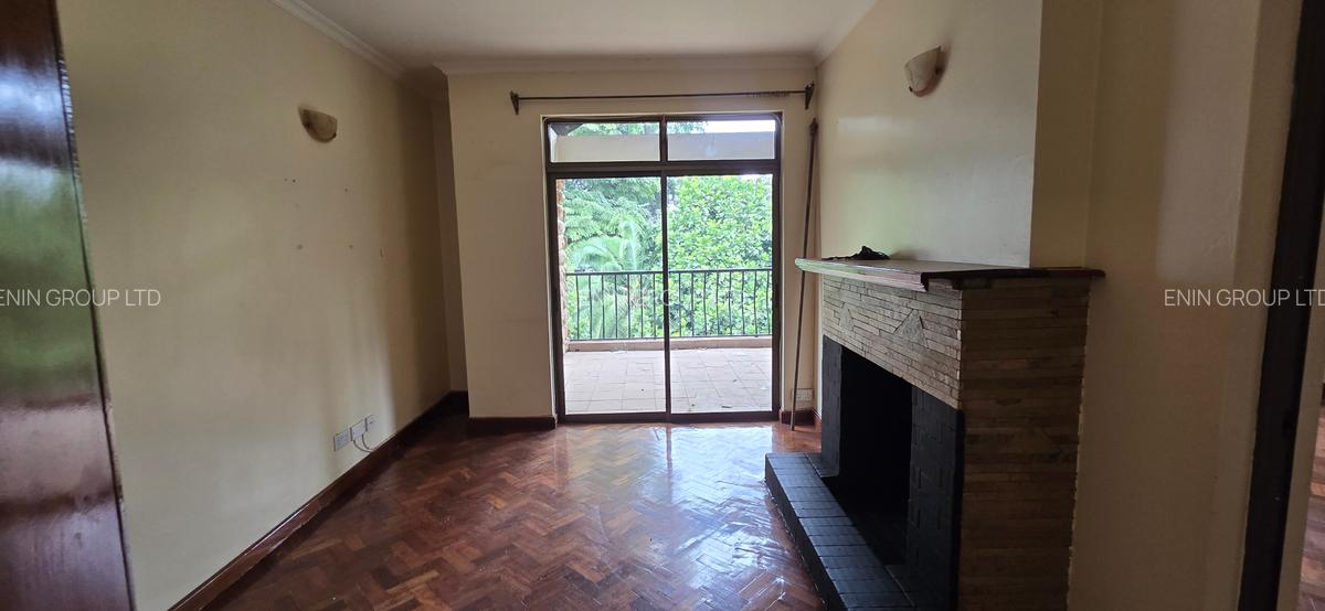 4 Bed Townhouse with En Suite at Off James Gichuru - 16