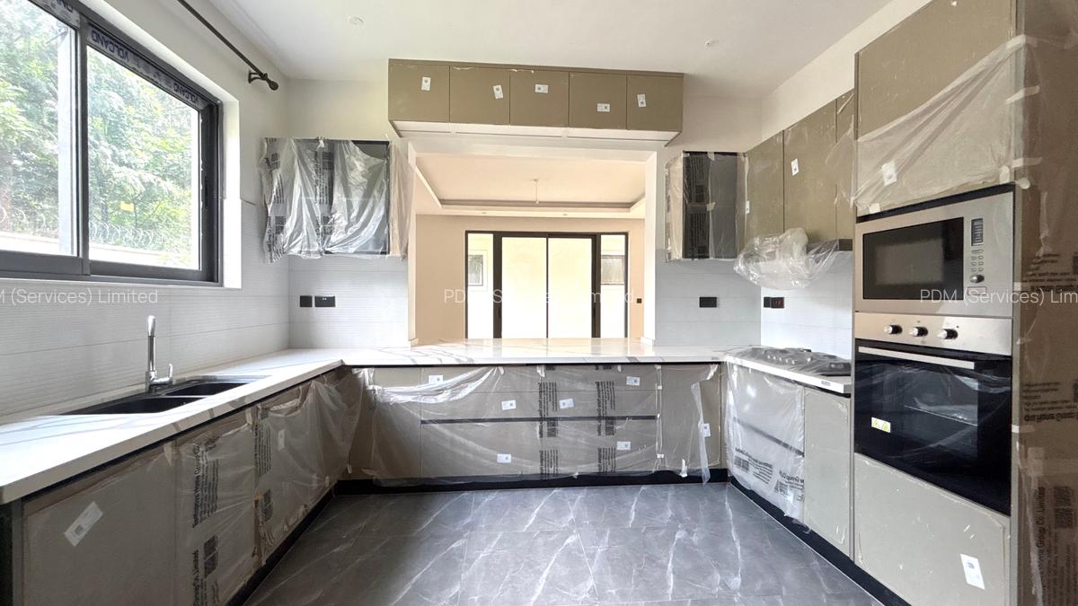 6 Bed Townhouse with Staff Quarters in Lavington - 5