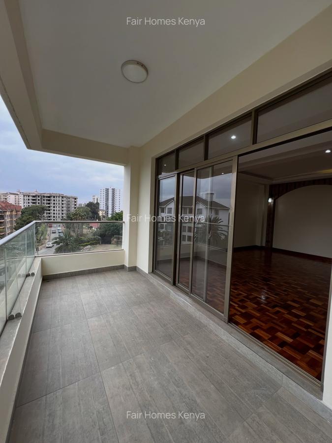3 Bed Apartment with En Suite at Othaya Road - 10