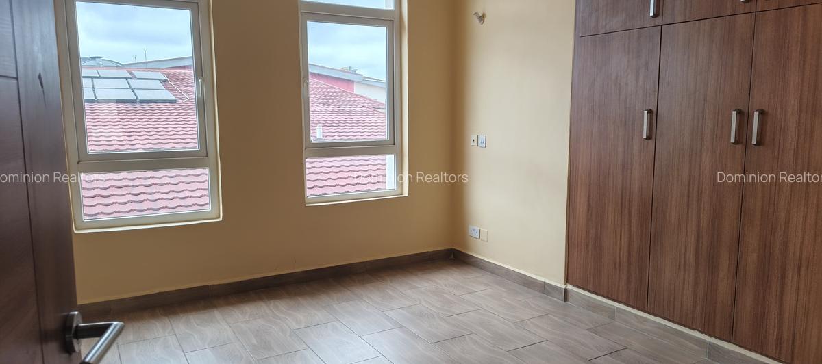 3 Bed Apartment with En Suite at Argwings Kodhek Road - 7