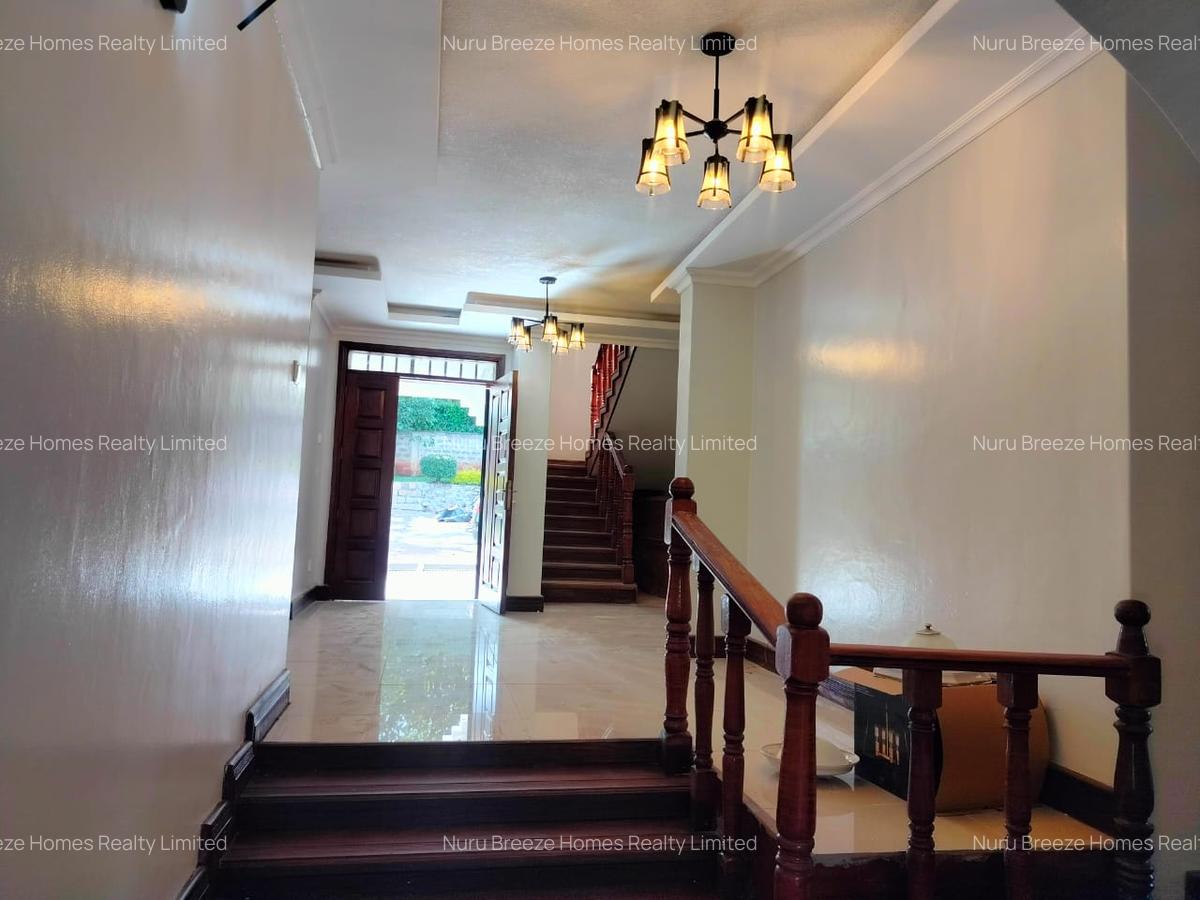 5 Bed House with En Suite in Runda - 6