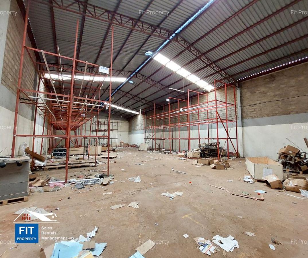 2.5 ac Warehouse with Parking in Embakasi - 2