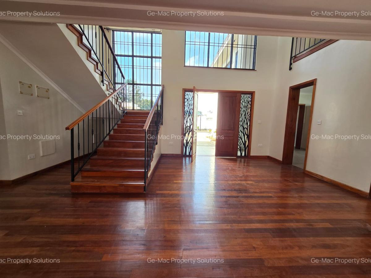 6 Bed House with En Suite in Loresho - 16