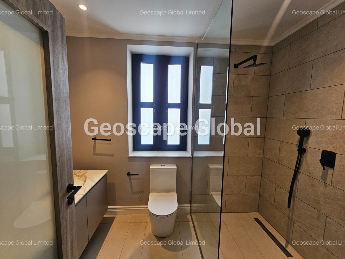 3 Bed Apartment with En Suite in Runda - 10