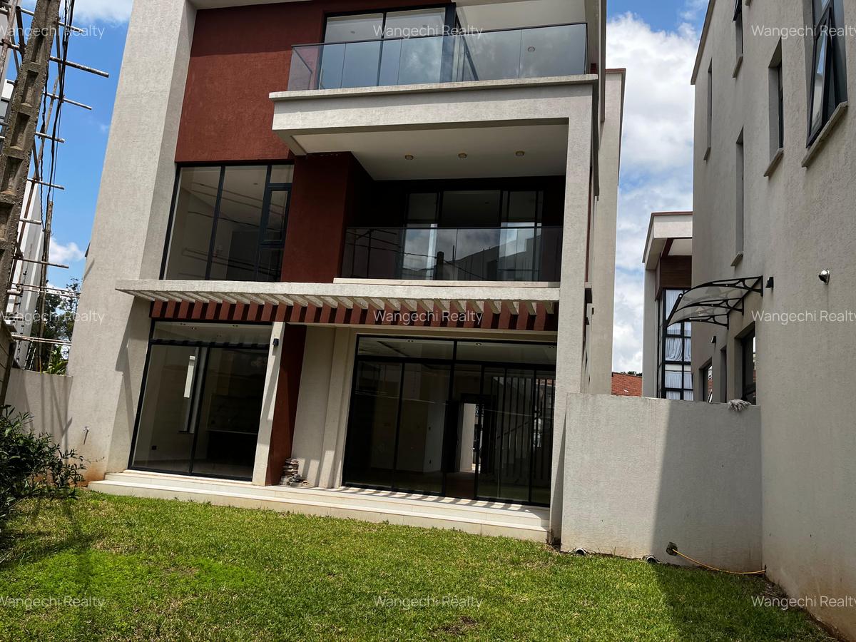 5 Bed Apartment with En Suite in Lavington - 8