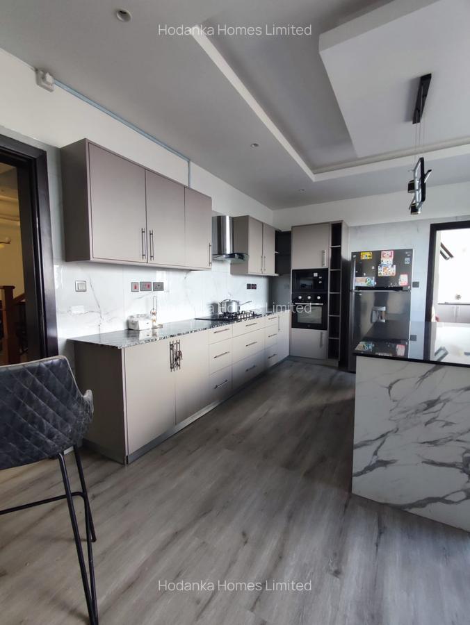 5 Bed Apartment with En Suite in Parklands - 2