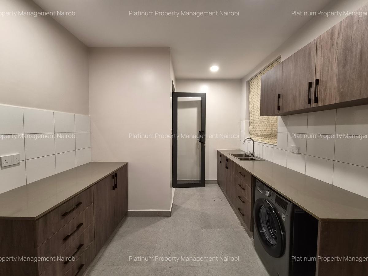 3 Bed Apartment with En Suite at Off Peponi Rd - 5