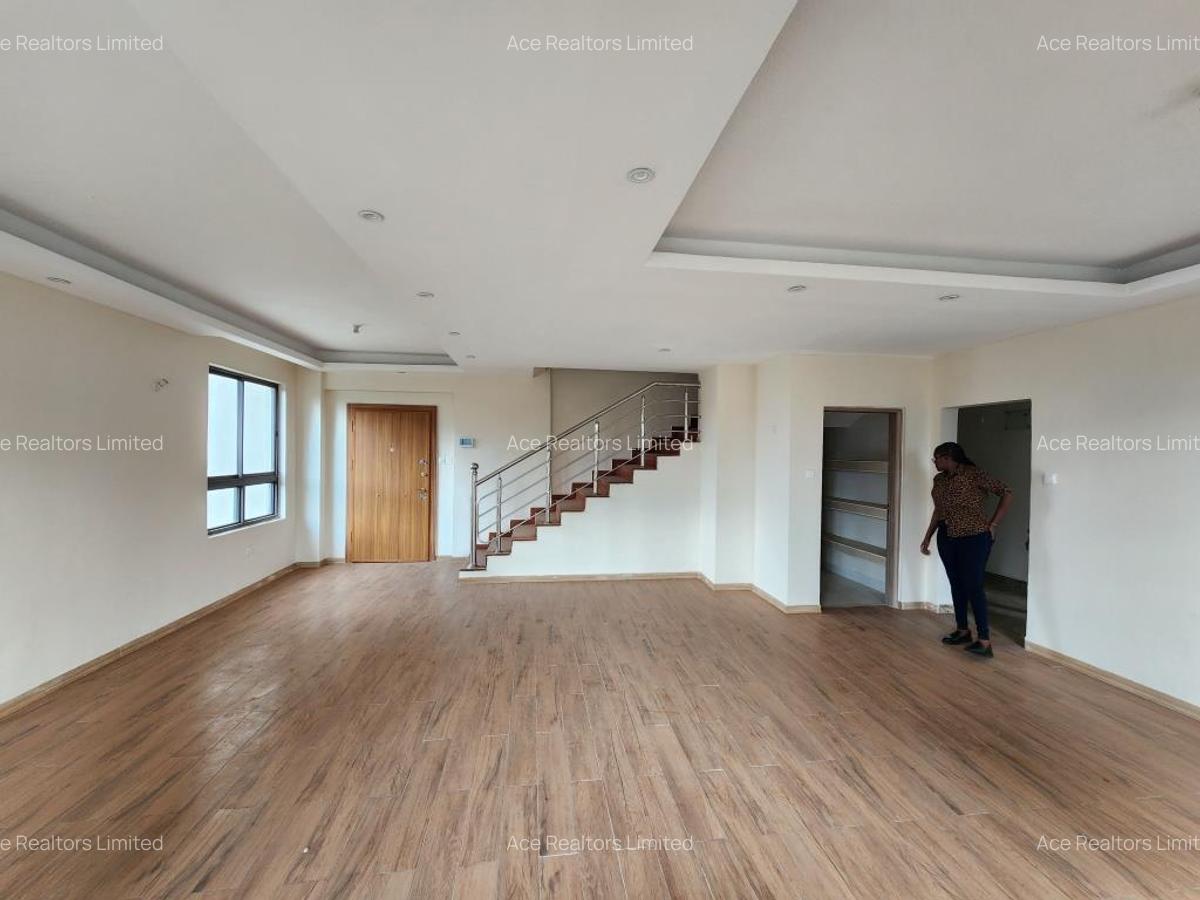 5 Bed Apartment with En Suite at Kusi Lane - 4