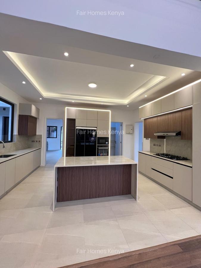 5 Bed Townhouse with En Suite at Mzima Springs - 2