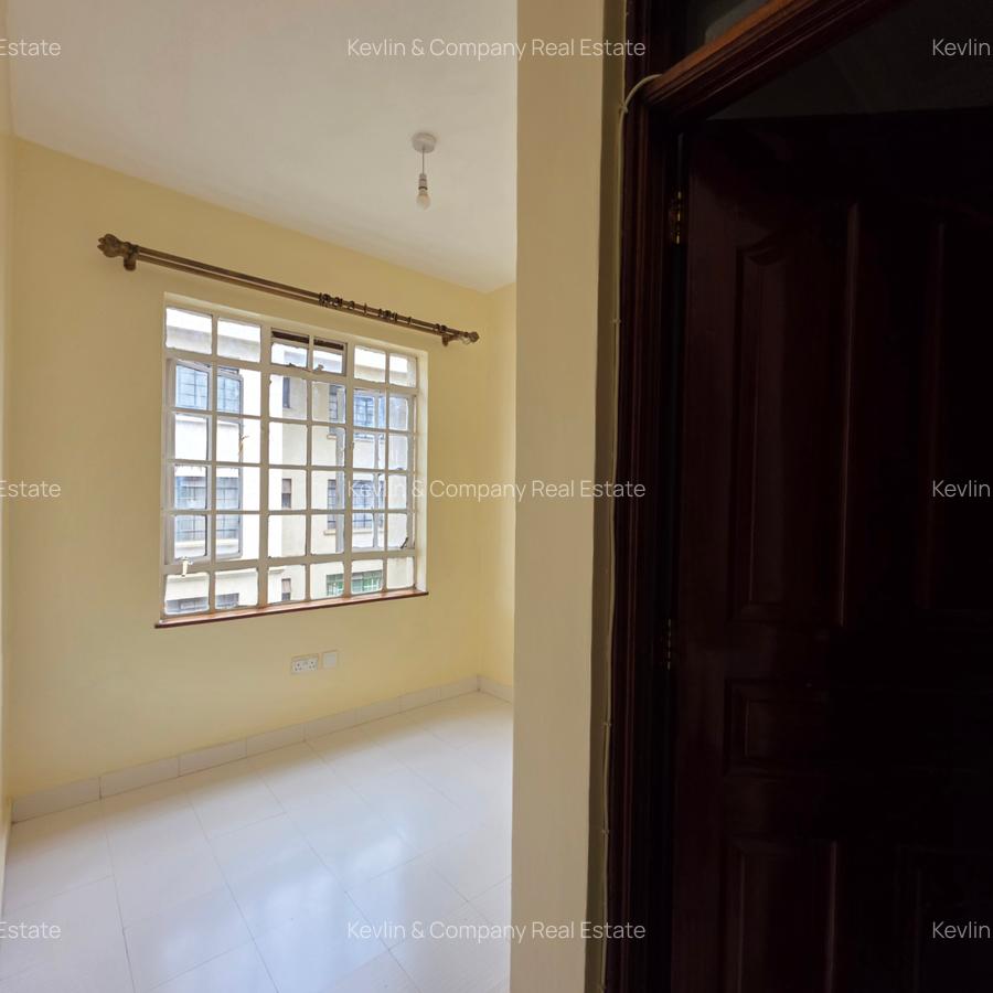 3 Bed Apartment with En Suite in Lavington - 8