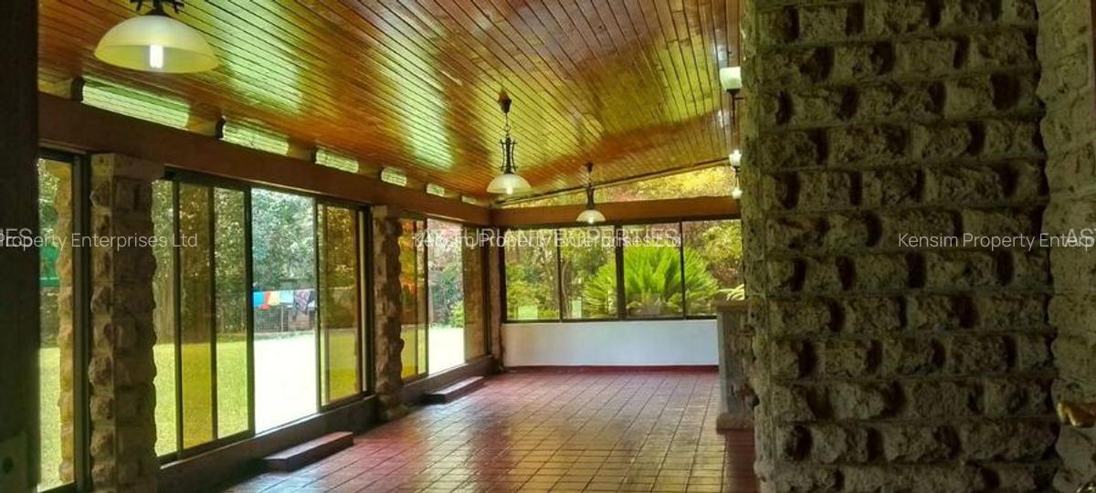 5 Bed Townhouse with En Suite in Karen - 12