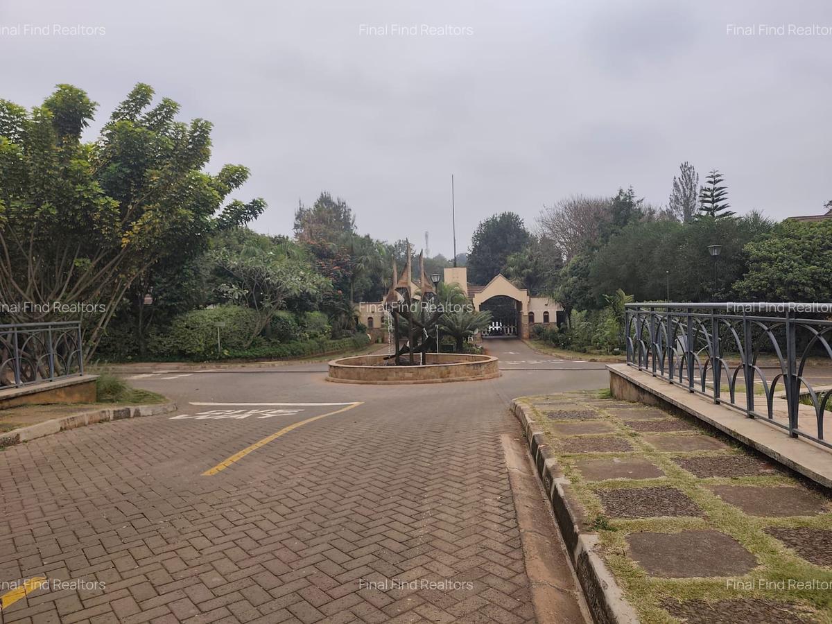 5 Bed Townhouse with En Suite in Runda - 8