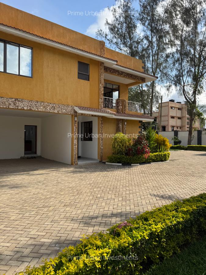 4 Bed Townhouse with En Suite in Vipingo - 13