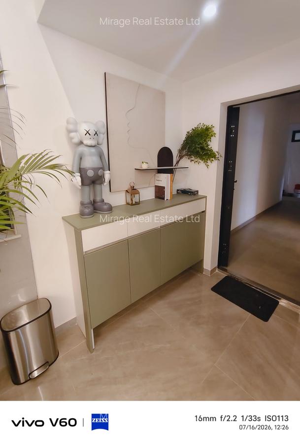 Studio Apartment with Swimming Pool in Kileleshwa - 2