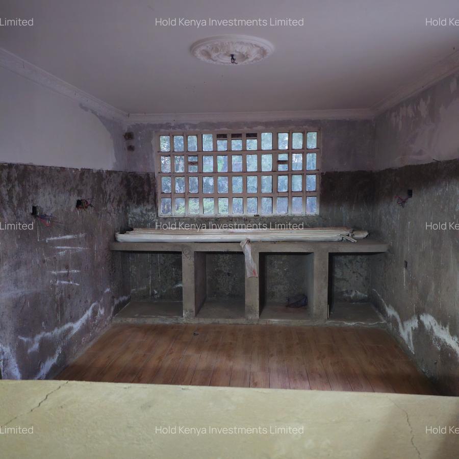 5 Bed House with En Suite at Mugumoine - 8