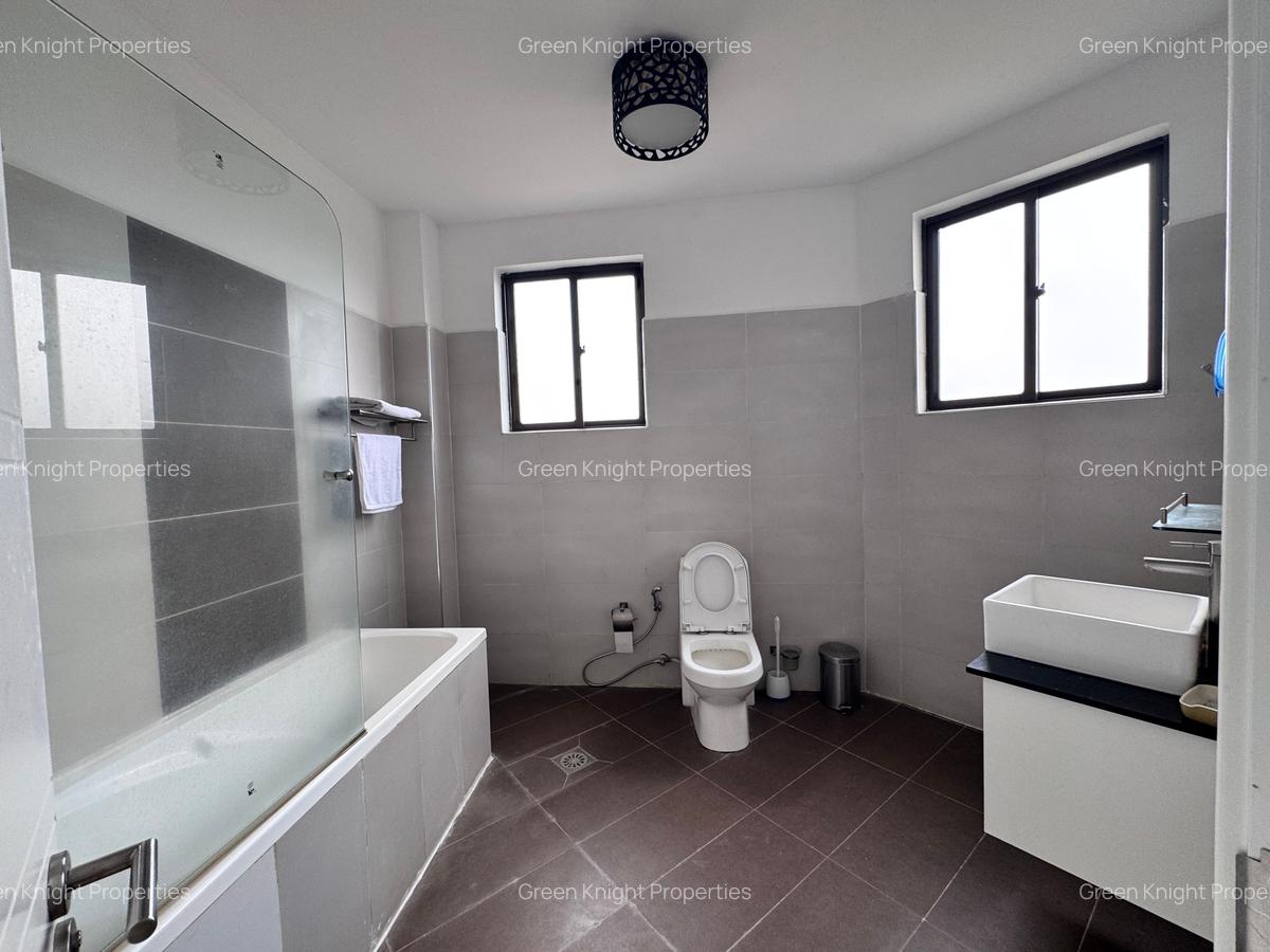 Serviced 3 Bed Apartment with En Suite in Kilimani - 7