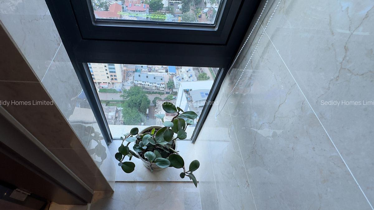 Serviced 4 Bed Apartment with En Suite in Westlands Area - 6