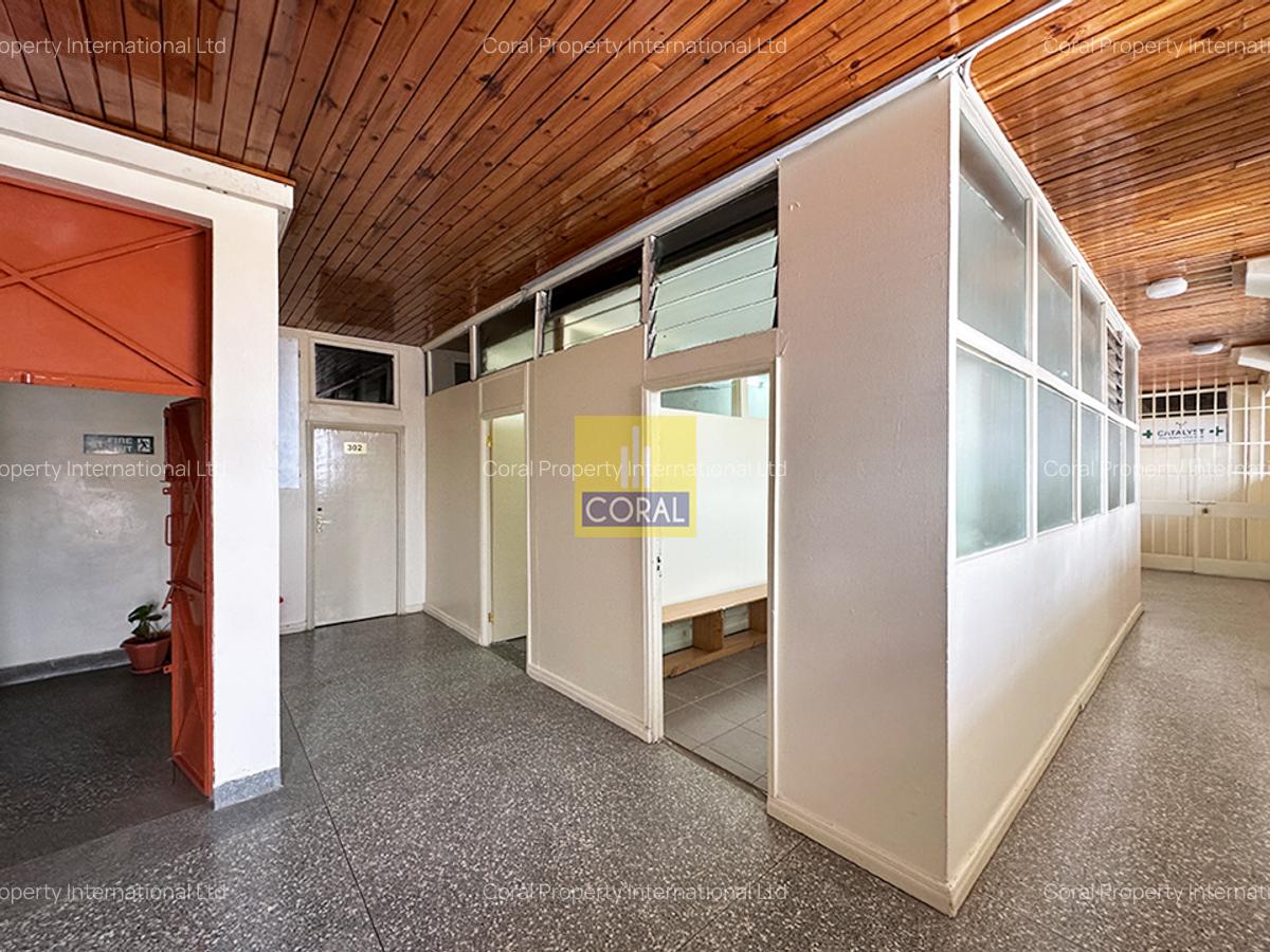 Office in Industrial Area - 3
