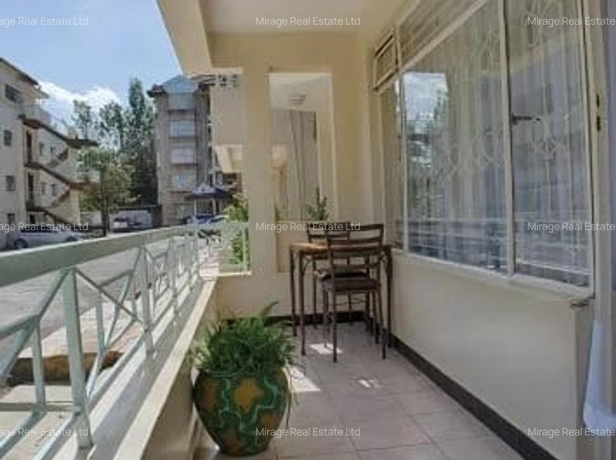 3 Bed Apartment with Swimming Pool in Kilimani - 11
